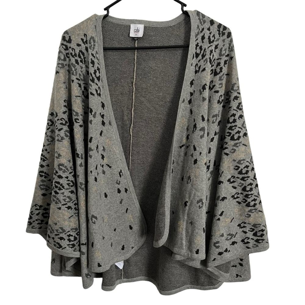 Cabi Gigi Cape Knit Animal Print Shawl Cardigan Gray Wrap Poncho OS Style 3115